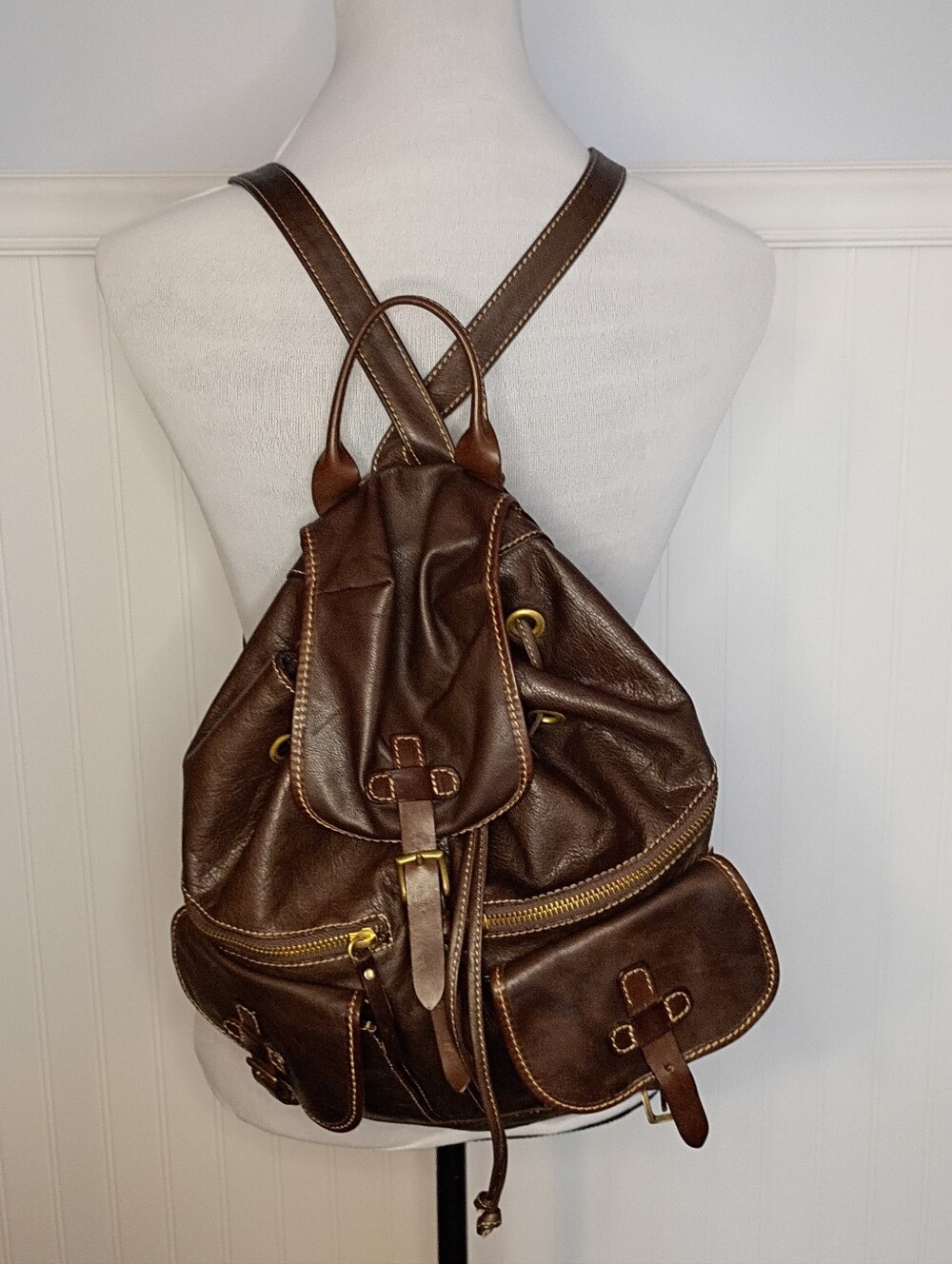 Sundance Living Catalog Italian Leather Tinley Backpack Zipper Buckle Brown - Picture 13 of 13